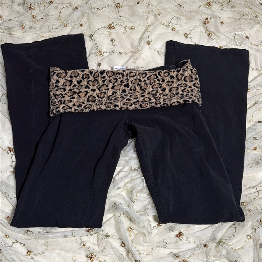 Y2K pink cheetah low rise flared leggings